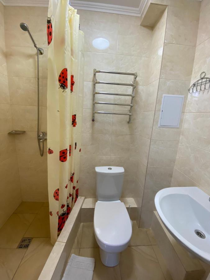 Autopark Hotel Львов Экстерьер фото